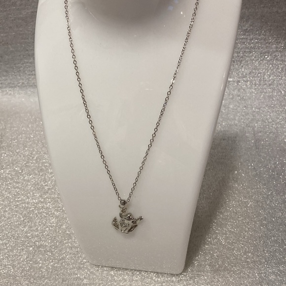 NWOT - New EFFY Silvertone Necklace & Frog Charm - Picture 3 of 10